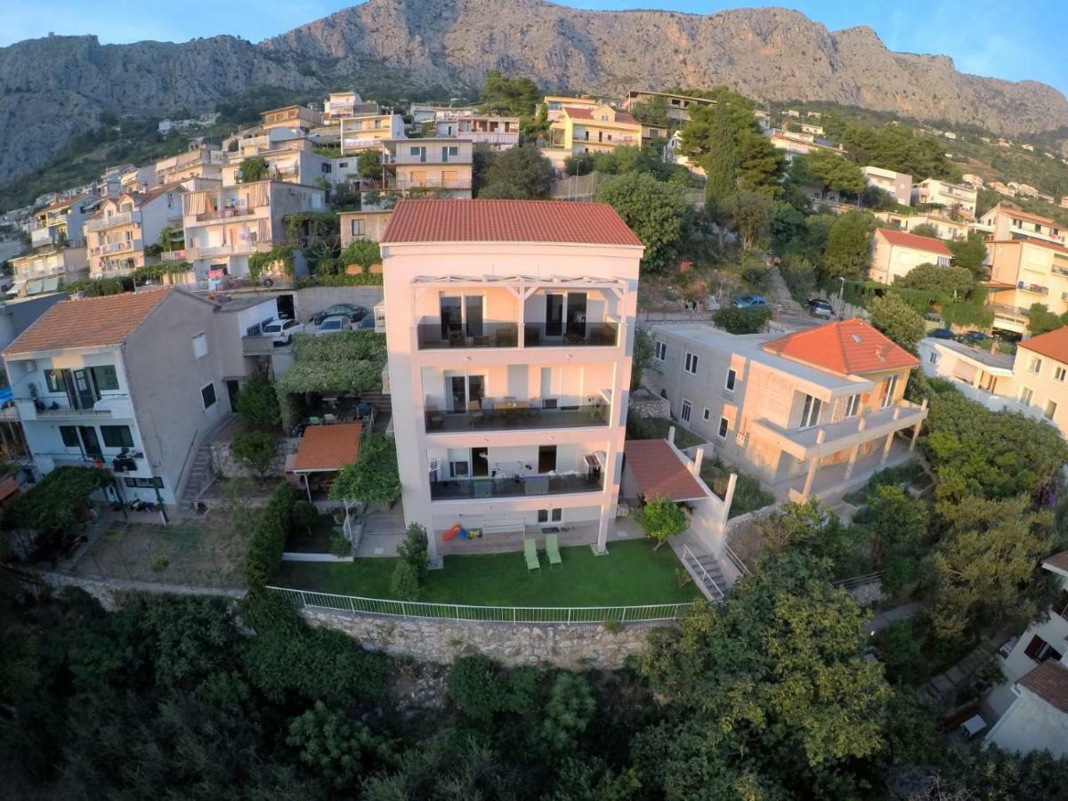 Apartments Mimac Omiš Esterno foto