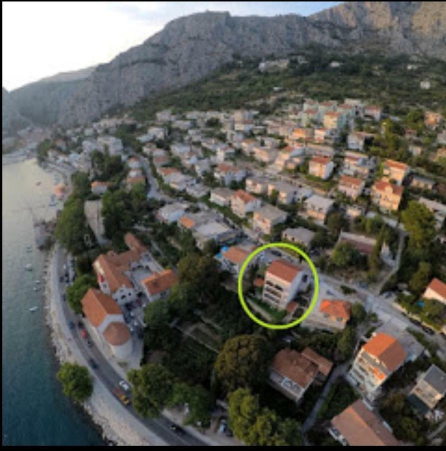 Apartments Mimac Omiš Esterno foto