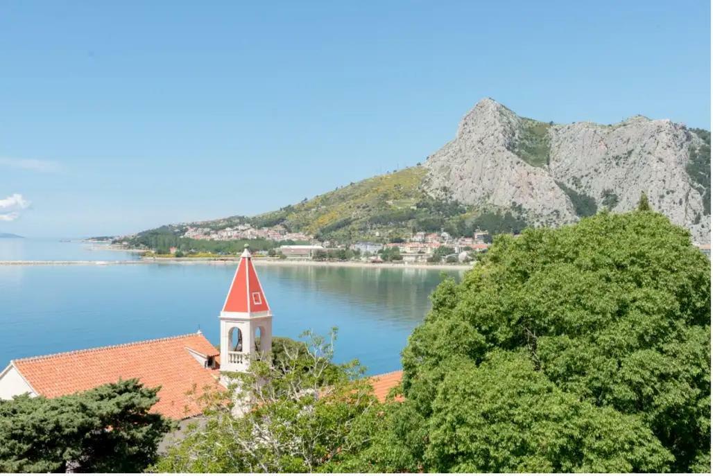 Apartments Mimac Omiš Esterno foto